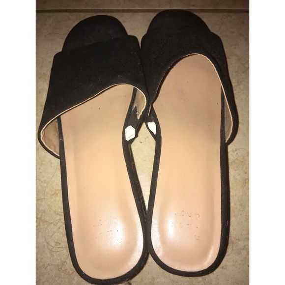 A New Day Black Wedges - Picture 1 of 3